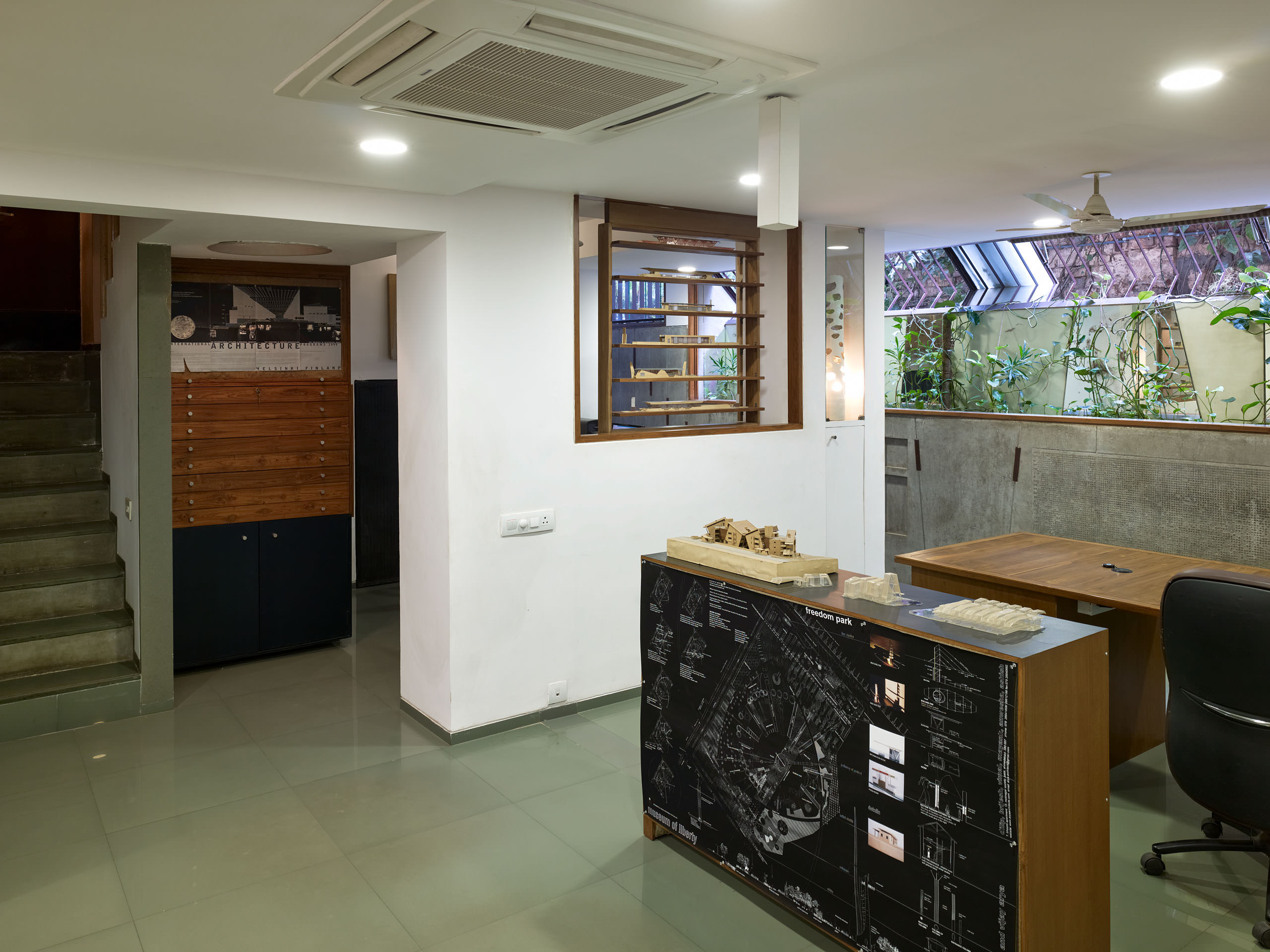 E14491 Alpa 042337 j2560